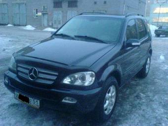 2004 Mercedes-Benz ML-Class Photos