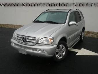 2004 Mercedes-Benz ML-Class Pictures