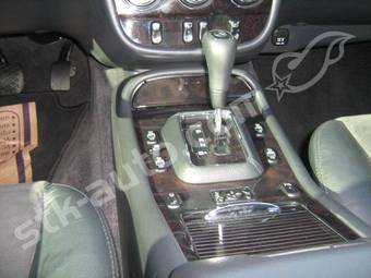 2004 Mercedes-Benz ML-Class Pictures
