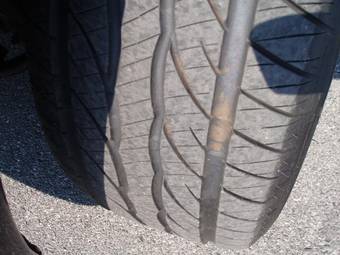 2004 Mercedes-Benz ML-Class Pictures