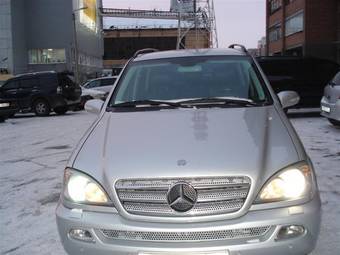 2004 Mercedes-Benz ML-Class Photos