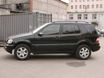 2004 Mercedes-Benz ML-Class Photos