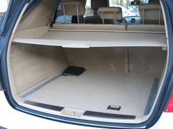 2005 Mercedes-Benz ML-Class Pictures