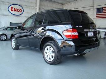 2005 Mercedes-Benz ML-Class Photos