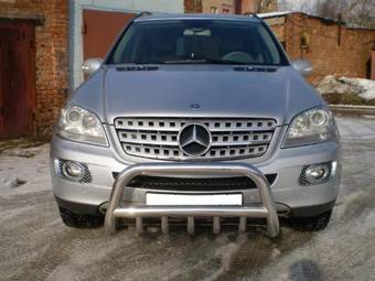 2005 Mercedes-Benz ML-Class Photos