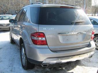 2005 Mercedes-Benz ML-Class Photos