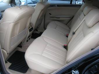 2005 Mercedes-Benz ML-Class Images