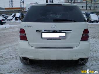 2005 Mercedes-Benz ML-Class Photos