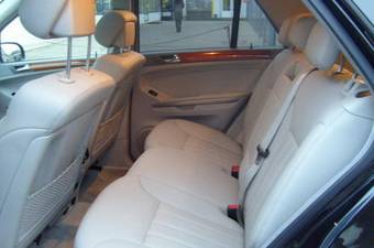 2005 Mercedes-Benz ML-Class Pictures