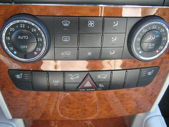 2005 Mercedes-Benz ML-Class Pics
