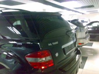 2005 Mercedes-Benz ML-Class Pictures