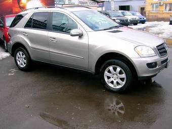 2005 Mercedes-Benz ML-Class For Sale