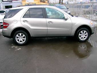 2005 Mercedes-Benz ML-Class Photos