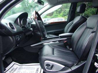 2005 Mercedes-Benz ML-Class Photos