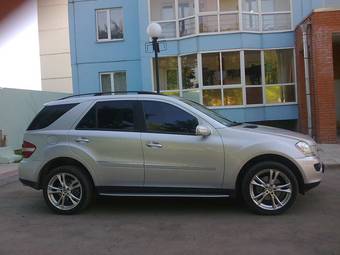 2005 Mercedes-Benz ML-Class For Sale
