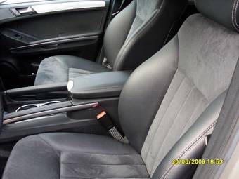 2005 Mercedes-Benz ML-Class Pictures
