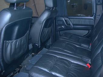 2005 Mercedes-Benz ML-Class Photos