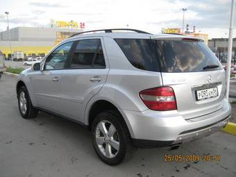 2005 Mercedes-Benz ML-Class Photos