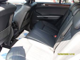 2005 Mercedes-Benz ML-Class Pictures