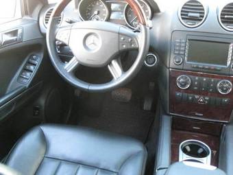 2005 Mercedes-Benz ML-Class Photos