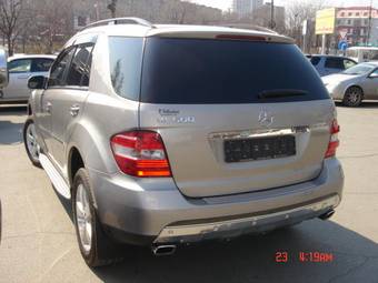 2005 Mercedes-Benz ML-Class Photos