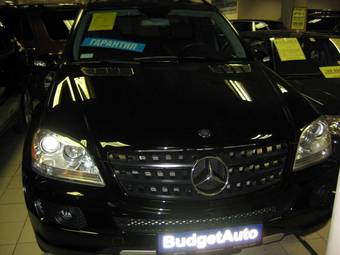 2005 Mercedes-Benz ML-Class
