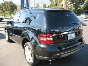 2005 Mercedes-Benz ML-Class Photos