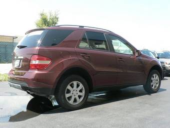 2006 Mercedes-Benz ML-Class Images