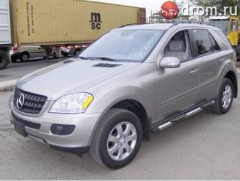 2006 Mercedes-Benz ML-Class Pictures