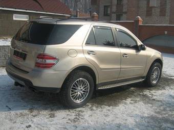2006 Mercedes-Benz ML-Class Photos
