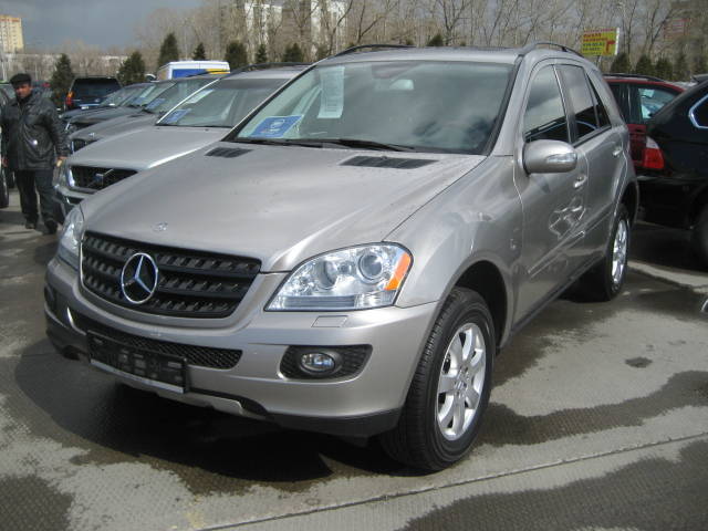 2006 Mercedes-Benz ML-Class