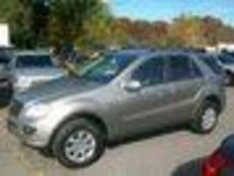 2006 Mercedes-Benz ML-Class Pictures