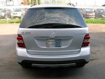 2006 Mercedes-Benz ML-Class Pictures