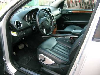 2006 Mercedes-Benz ML-Class Pics