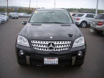2006 Mercedes-Benz ML-Class Pictures