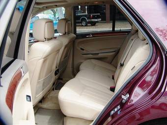 2006 Mercedes-Benz ML-Class Pictures