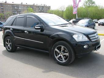 2006 Mercedes-Benz ML-Class Pics