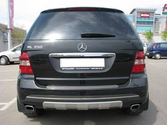 2006 Mercedes-Benz ML-Class Pictures