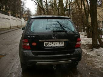 2006 Mercedes-Benz ML-Class Images