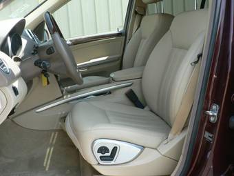 2006 Mercedes-Benz ML-Class Pictures