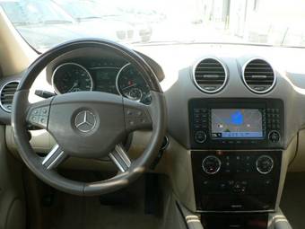 2006 Mercedes-Benz ML-Class Photos