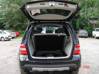 2006 Mercedes-Benz ML-Class Wallpapers