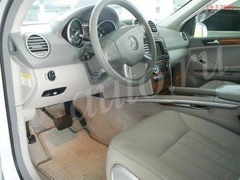2006 Mercedes-Benz ML-Class Pictures