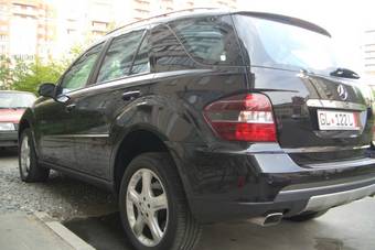 2006 Mercedes-Benz ML-Class Photos