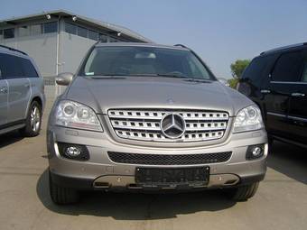 2007 Mercedes-Benz ML-Class Pictures