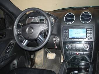 2008 Mercedes-Benz ML-Class Wallpapers
