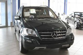2008 Mercedes-Benz ML-Class Pictures