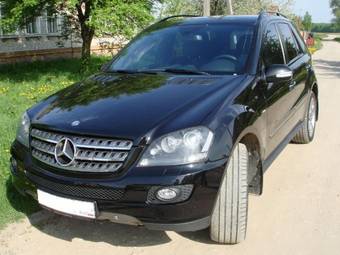 2008 Mercedes-Benz ML-Class Photos
