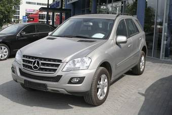 2008 Mercedes-Benz ML-Class Pictures