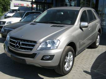 2008 Mercedes-Benz ML-Class Photos